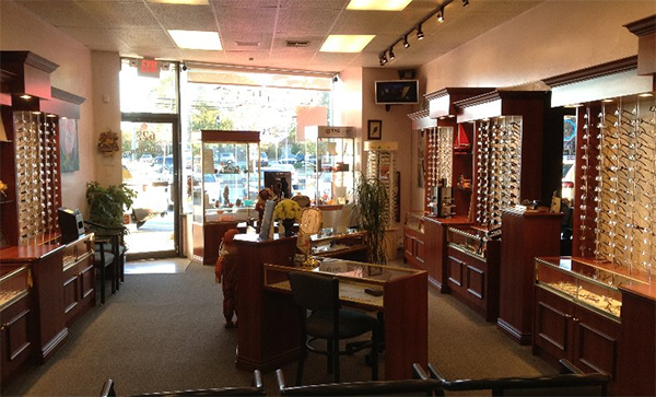 Optometrist Office in Bay Shore